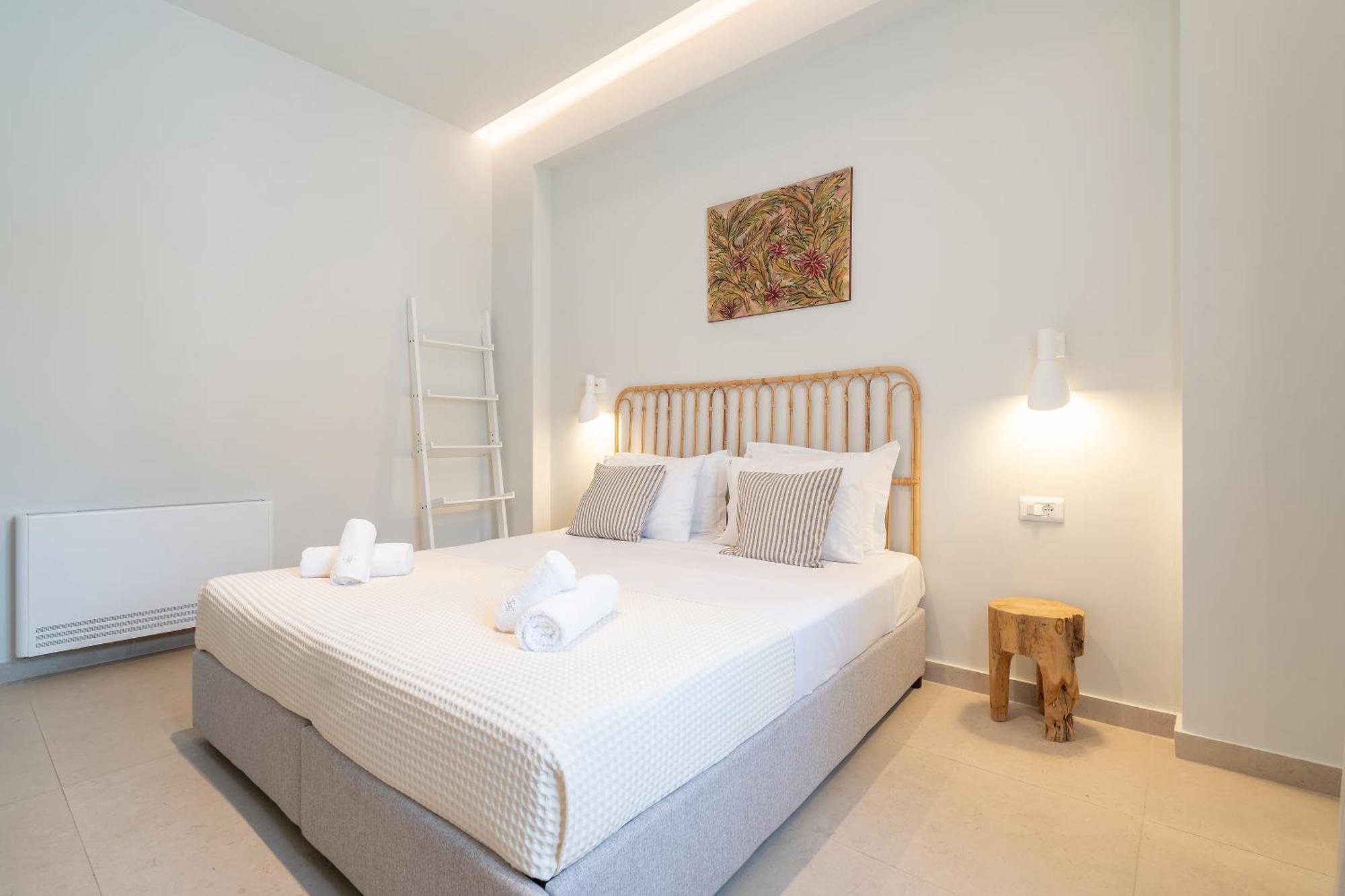 Suitehome Villas With Private Pools By Explore Andros Exterior photo